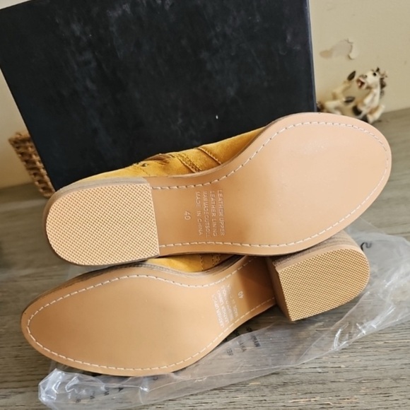 Sundance - Silent D Mustard Ankle Boots - Picture 7 of 9